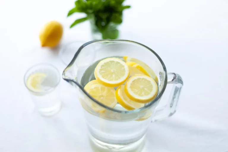 Refreshingly Good: Sugar-Free Lemonade Recipe